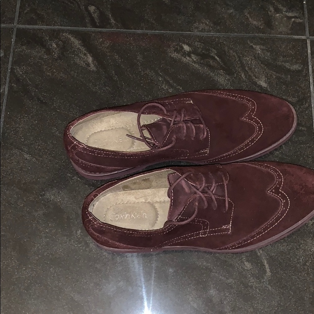 Calvin Klein Wingtip Shoes - Picture 3 of 4